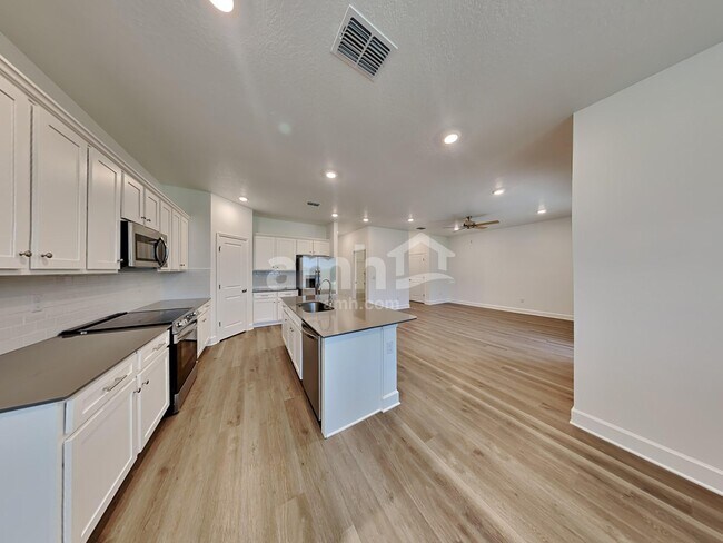 Foto del edificio - 37764 Dusty Saddle Ln