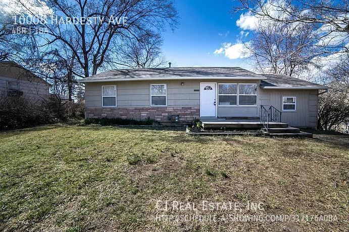 Primary Photo - 10008 Hardesty Ave