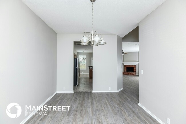 Building Photo - 2524 Tar Heel Dr