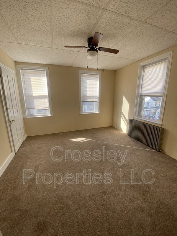Primary Photo - 47 W Wyomissing Ave
