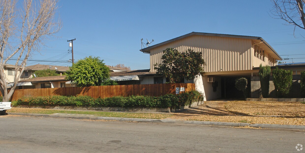 Primary Photo - 506 Citrus Ave