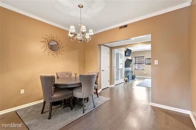 Building Photo - 2 br, 2 bath Condo - 5609 Elmer St