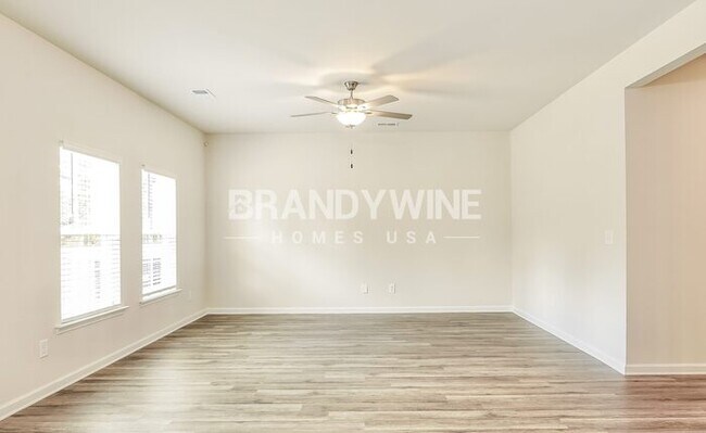 Foto del edificio - 540 Glenmanor Dr