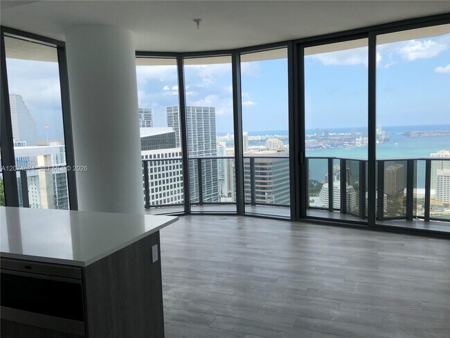 Building Photo - 801 S Miami Ave