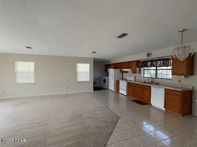 Building Photo - 229 N El Centro Blvd
