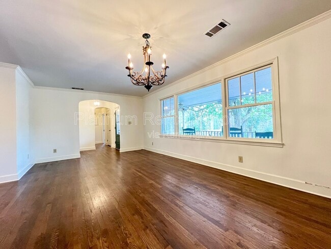 Foto del edificio - 3604 Lee St SE