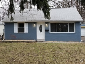 Building Photo - 5238 Claxton St