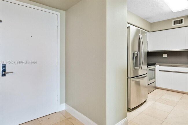 Building Photo - 3400 NE 192 St