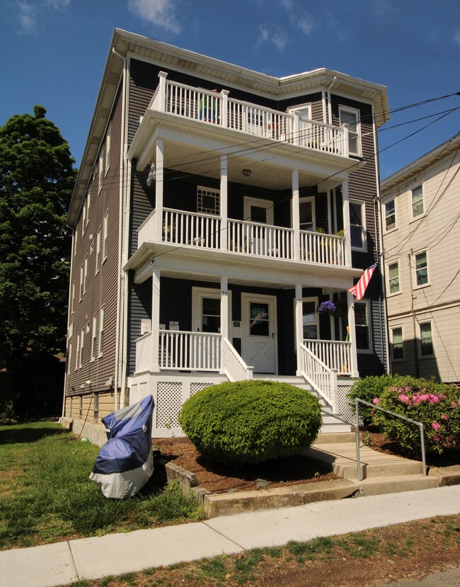 Building Photo - 51 Parker St