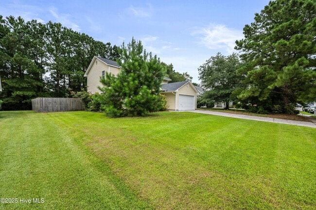 Building Photo - 107 Chestnut Ct