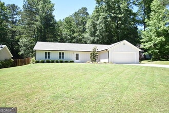 Building Photo - 202 Kentwood Dr