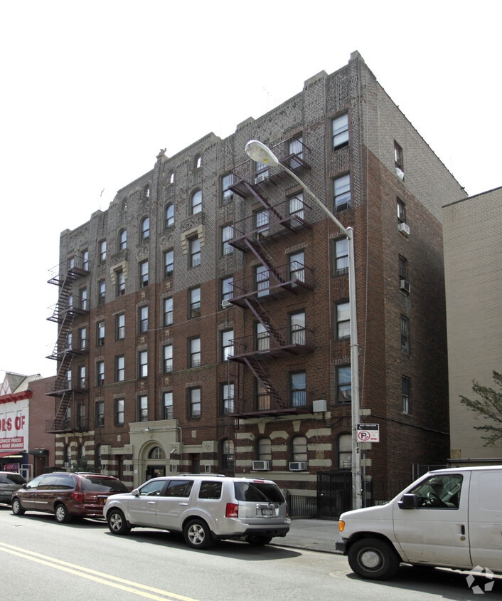 2114 Albemarle Rd, Brooklyn, NY 11226 Apartments in Brooklyn, NY