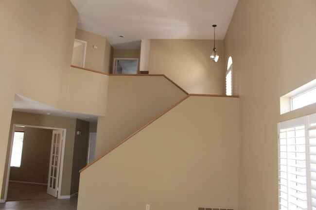 Foto del edificio - 4BR/3Bth Home in Rancho Del Oro!! –Maplewood