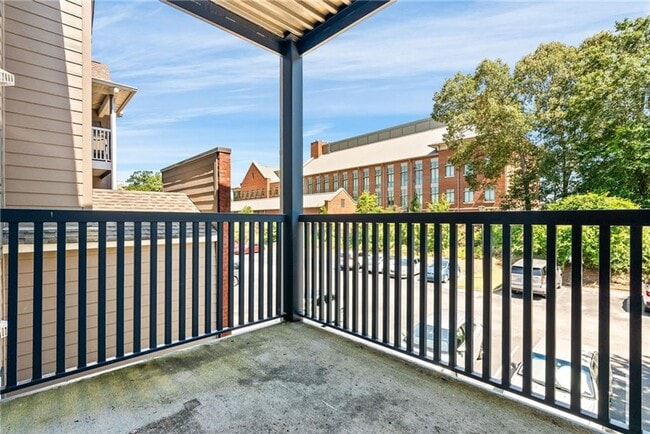 Building Photo - 1114 S. College, Unit 7-201