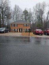 Building Photo - 587 Jackson Park Ln