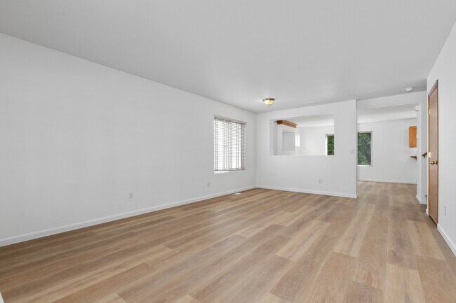 Foto del edificio - 4817 147th Pl SE
