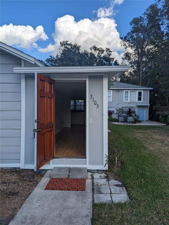 Building Photo - 3105 S Crystal Lake Dr