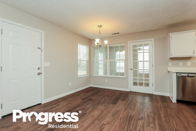 Building Photo - 355 Davids Way
