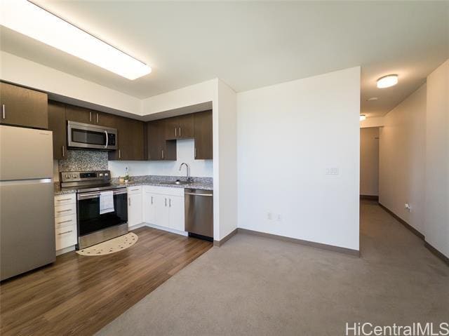 Building Photo - 988 Halekauwila St