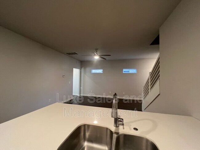 Building Photo - 2188 Buena Vida Ln