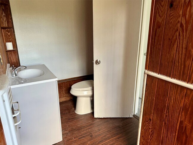 Foto del edificio - 5326 Wenda St