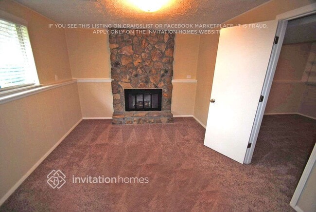 Foto del edificio - 475 Worthington Hills Ct