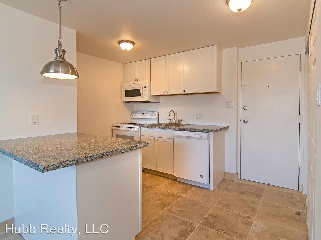 300 Ave, Reno, NV 89502 Room for Rent in Reno, NV