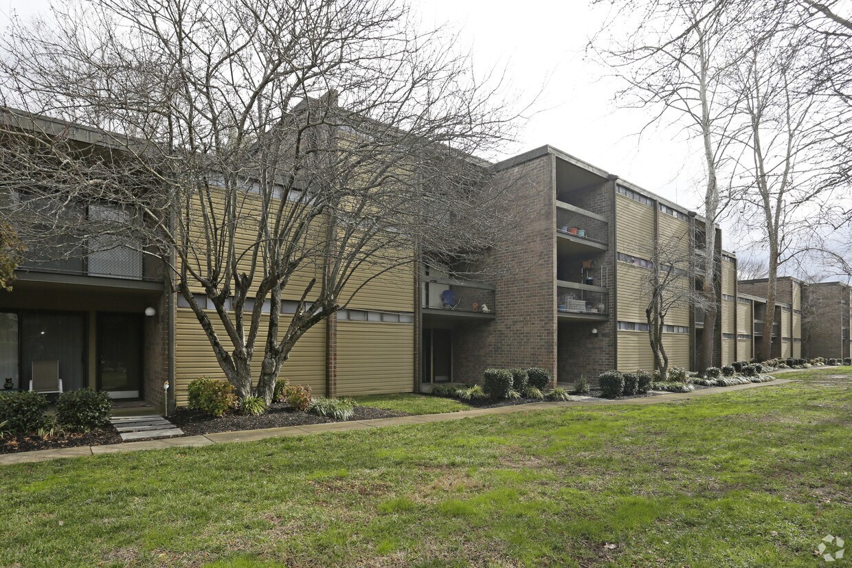 Canyon and Knox Landing Apartments Knoxville, TN