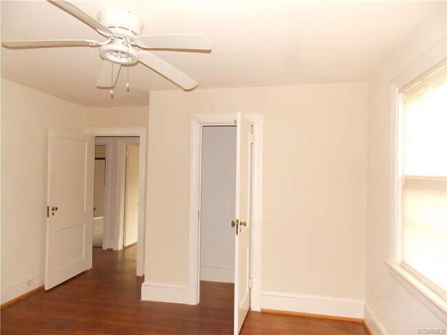 Building Photo - 4800 Dunston Ave