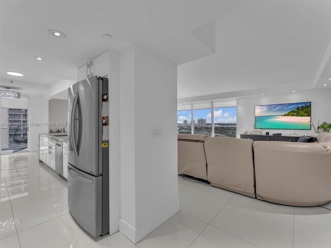 Foto del edificio - 19707 Turnberry Way