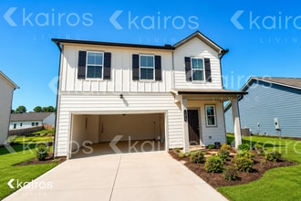 Building Photo - 105 Silver Maple Circle