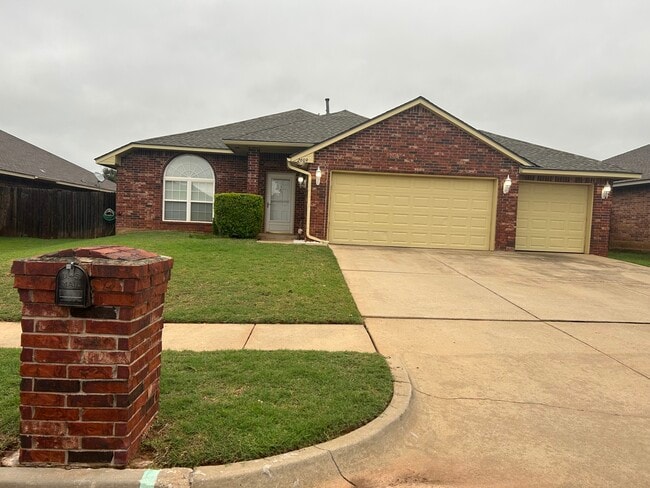 Building Photo - 2609 Deer Chase Dr