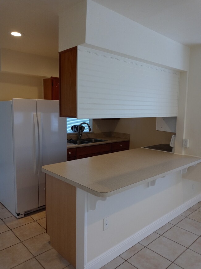 Foto del edificio - 3878 Quails Walk