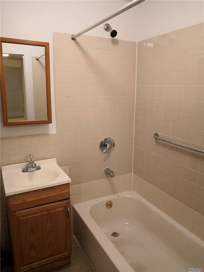 Foto del edificio - 312 Beach 48th St