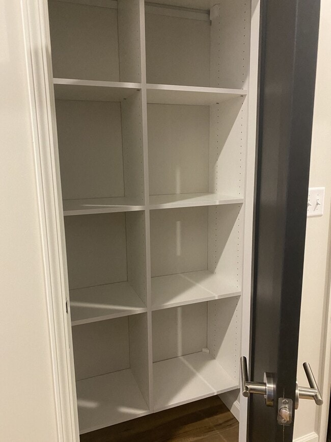 Interior Photo - The Knick