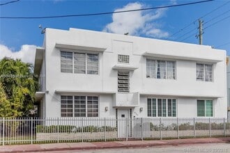Building Photo - 935 9th St