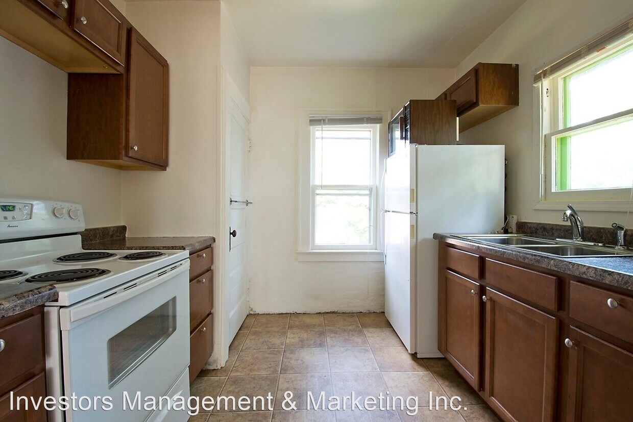 Primary Photo - 2 br, 1 bath House - 18 8th Avenue NW