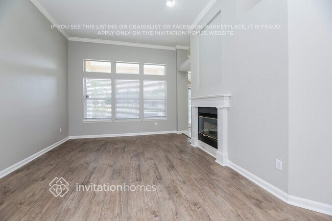 Foto del edificio - 5323 Oxford Gable Ln E