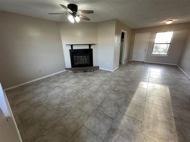 Foto del edificio - 12747 Candleridge Dr