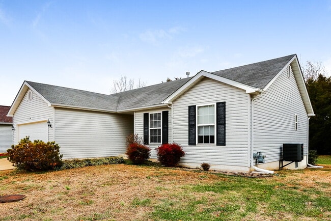 Building Photo - 114 Gran Vista Dr