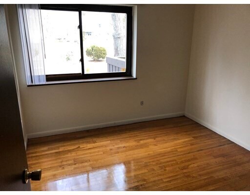 Foto del edificio - 202 Central St