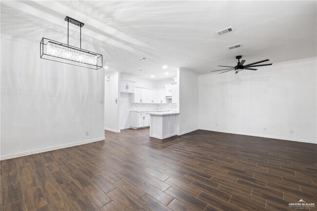 Foto del edificio - 6832 N 4th St