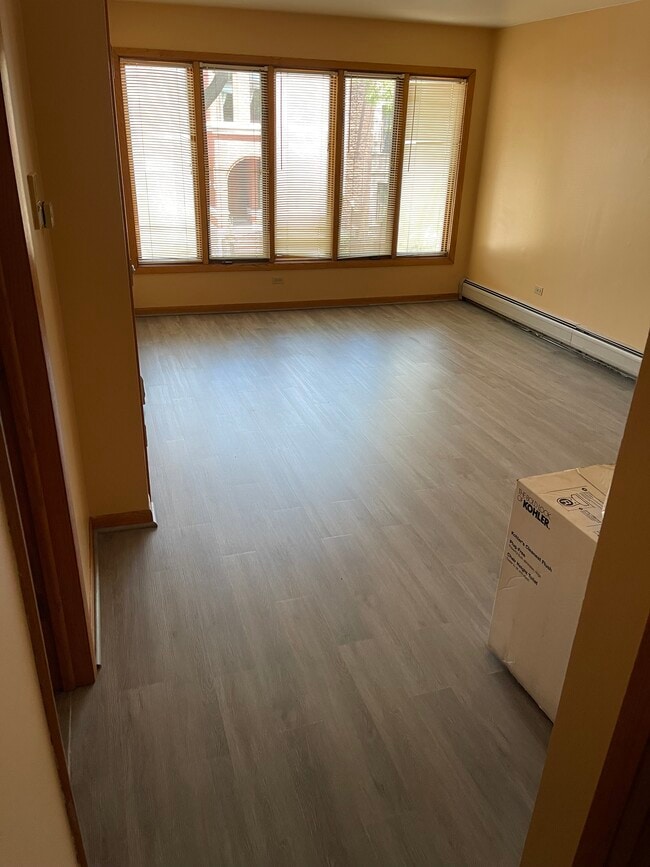 2nd Floor Living Room - 1427 W Lexington St