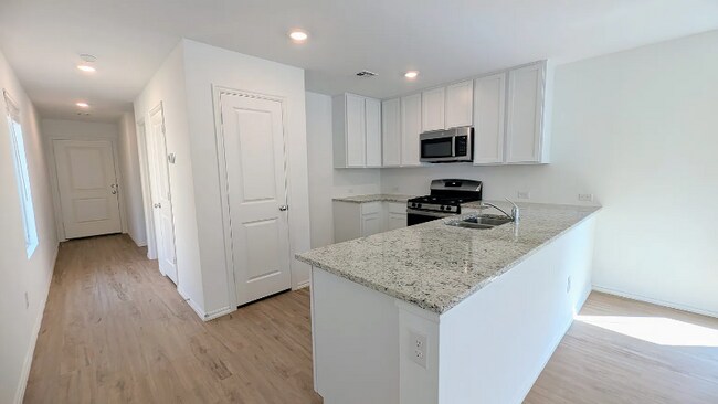 Foto del edificio - 3306 NW 148th St