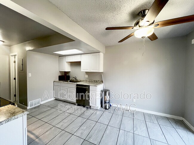 Photo - 2372 Lexington Village Ln Townhome