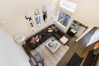 Building Photo - 615 7th St