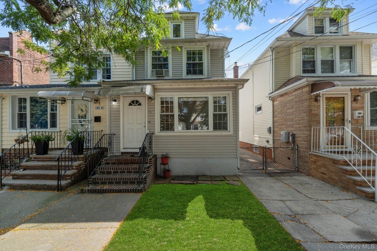 Foto principal - 130-27 116th St