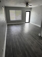 Building Photo - 15700 NW 39th Pl