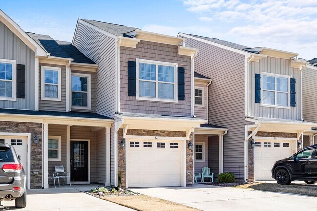 Photo - 224 Beaconwood Ln Townhome