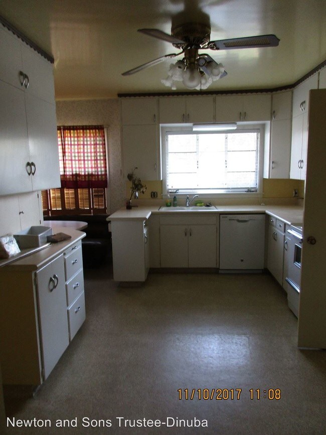 Foto del edificio - 3 br, 2 bath House - 373 N. Bates Ave.